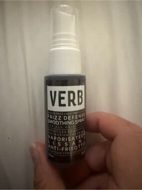 ❤️ 3/$25 VERB FRIZZ DEFENSE SMOOTHING SPRAY